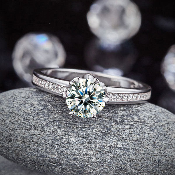 6 Claws 925 Sterling Silver Wedding Promise Engagement Ring 1.25 Ct Created Diamond Jewelry XFR8257