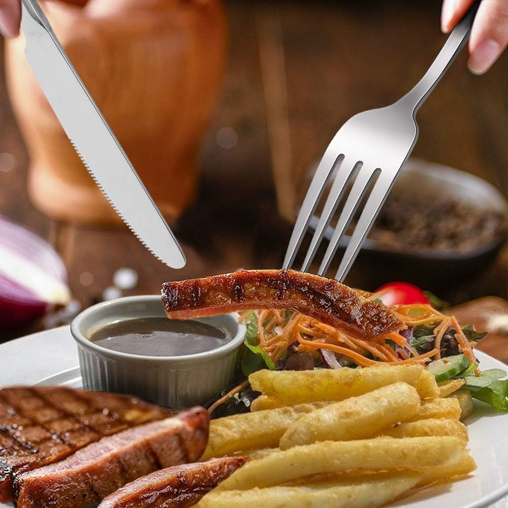 12-piece Good Stainless Steel Dinner Knives, 9 Inches