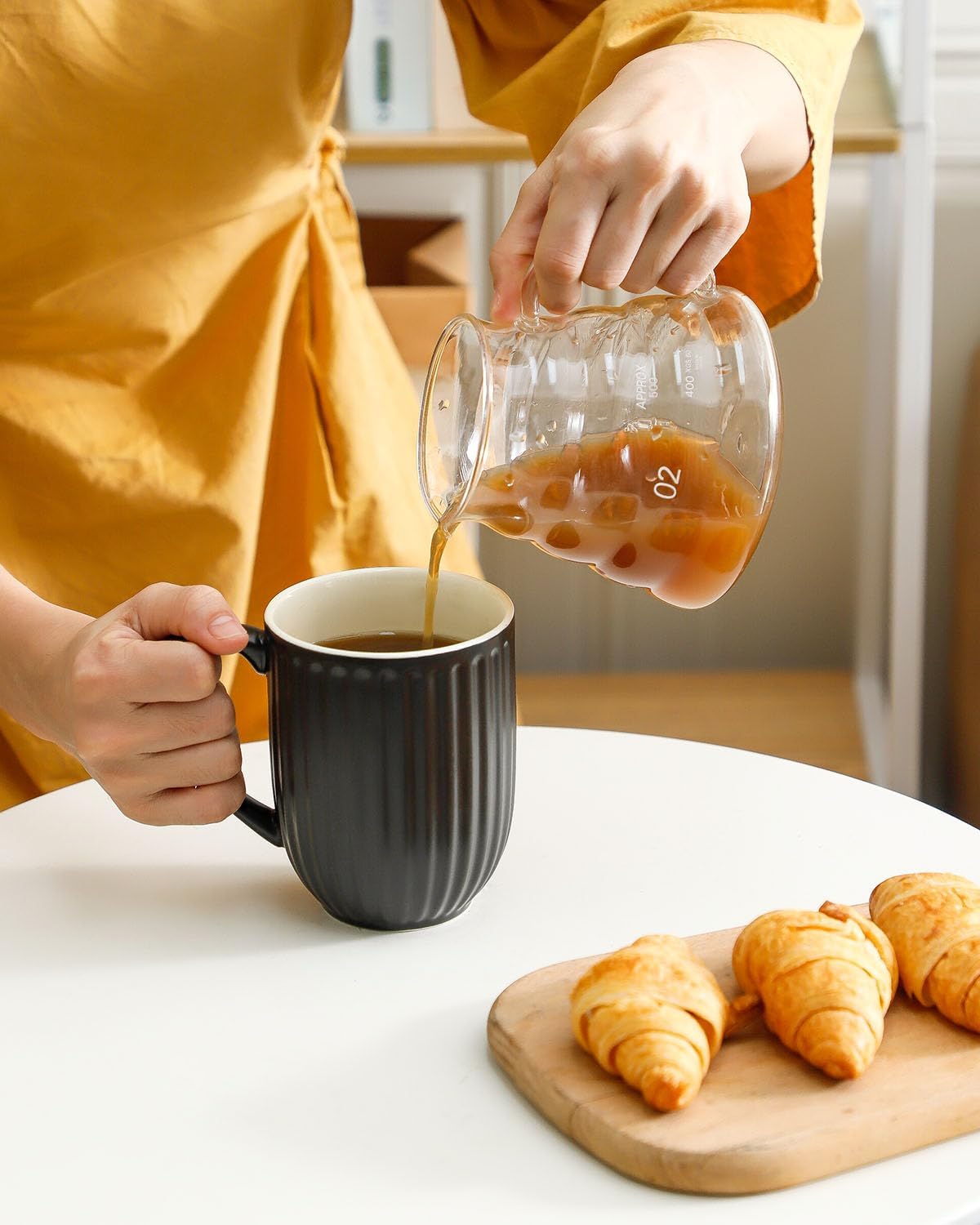 Porcelain Coffee Mugs, 16 Oz Large Ceramic Ribbed Coffee Cups with Big Handle, Modern Tea Cups Set of 4 for Coffee and Cocoa, Wedding, Housewarming Gift