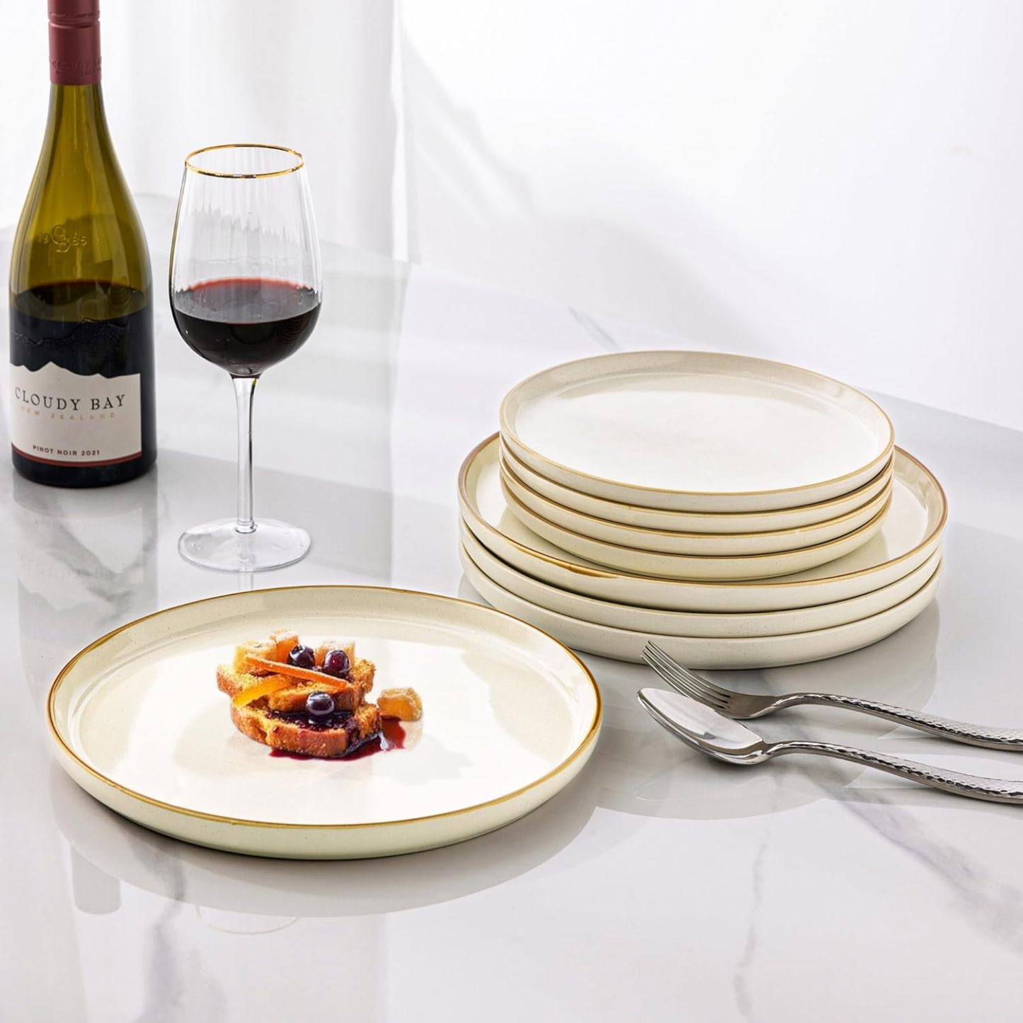 Dinnerware Set, 18 Pieces Ceramic Plates and Bowls Set, Stoneware Plates Set Handpainted, Dishwasher & Microwave Safe Dishes Set (Speckled Beige, Service for 6)