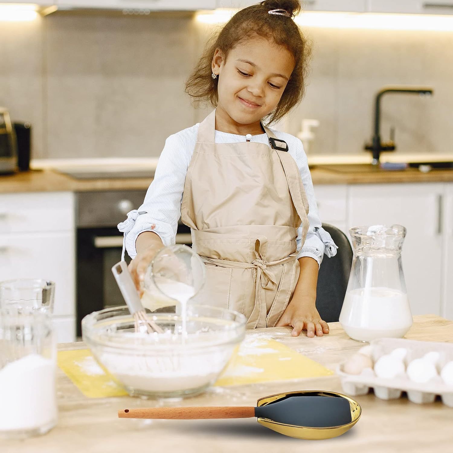 Spoon Rest for Stove Top, Ceramic Gold Spoon Holder for Stove Top and Kitchen Counter, Large Stable Heat-resistant Utensil Rest for Cooking, Spatula Ladles Tongs, Home Kitchen Decor, 1 PC