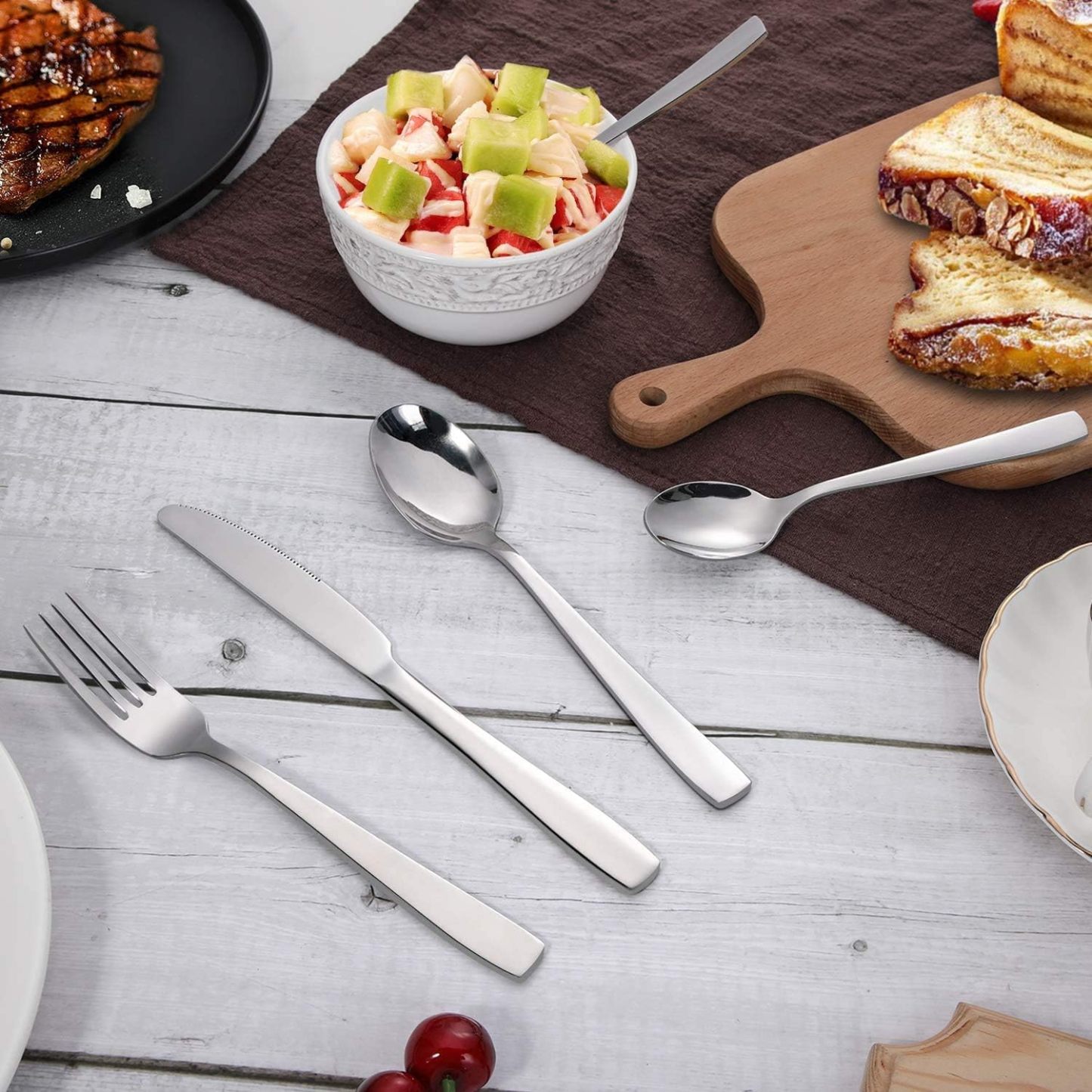 72-Piece Silverware Set for 12, Stainless Steel Flatware Cutlery Set For Home Kitchen Restaurant Hotel, Mirror Polished, Dishwasher Safe