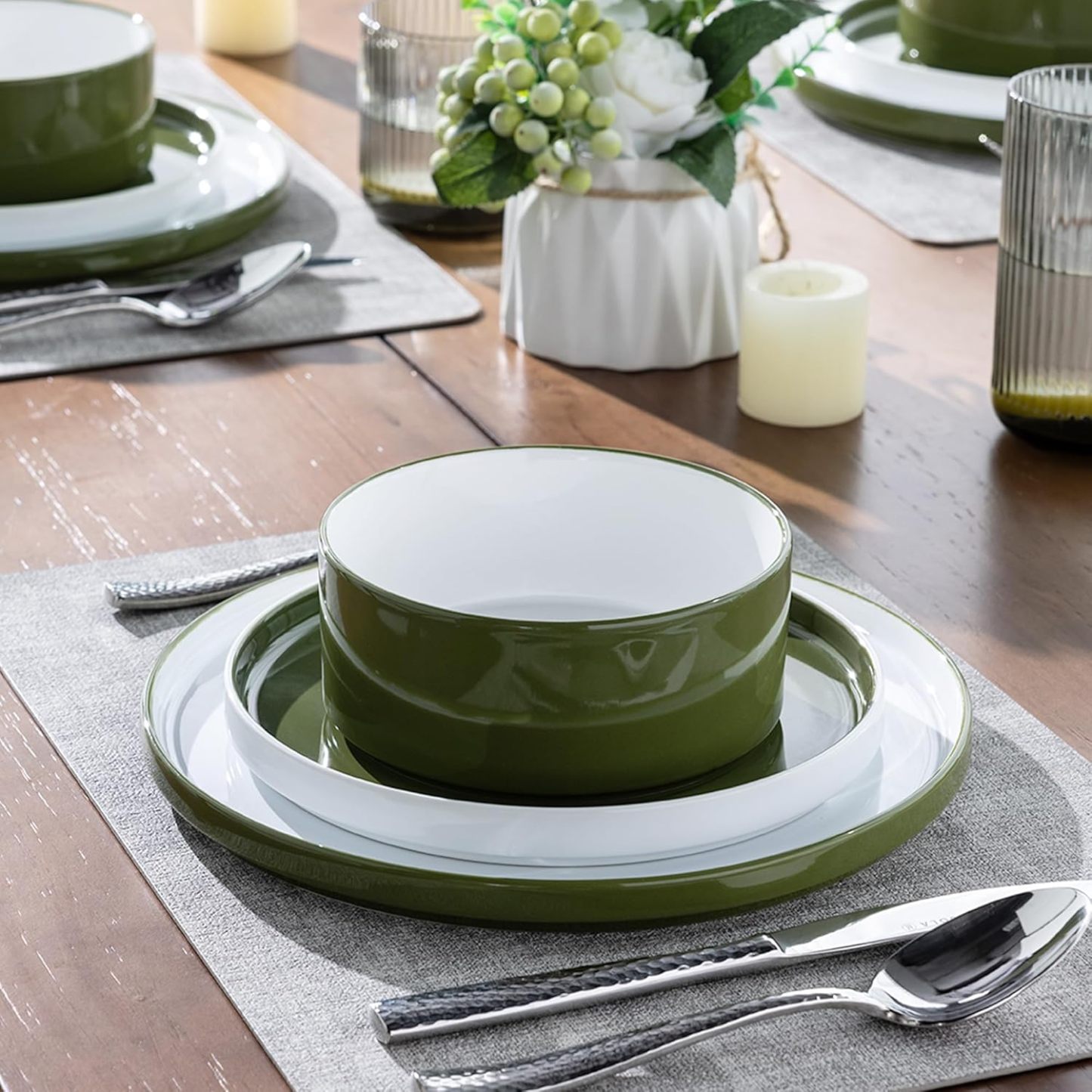Ceramic Dinnerware Sets for 4, Modern Stoneware Plates and Bowls Sets,Chip and Crack Resistant | Dishwasher & Microwave Safe Ceramic Dishes Set,Service for 4 (12pc)-White&Green