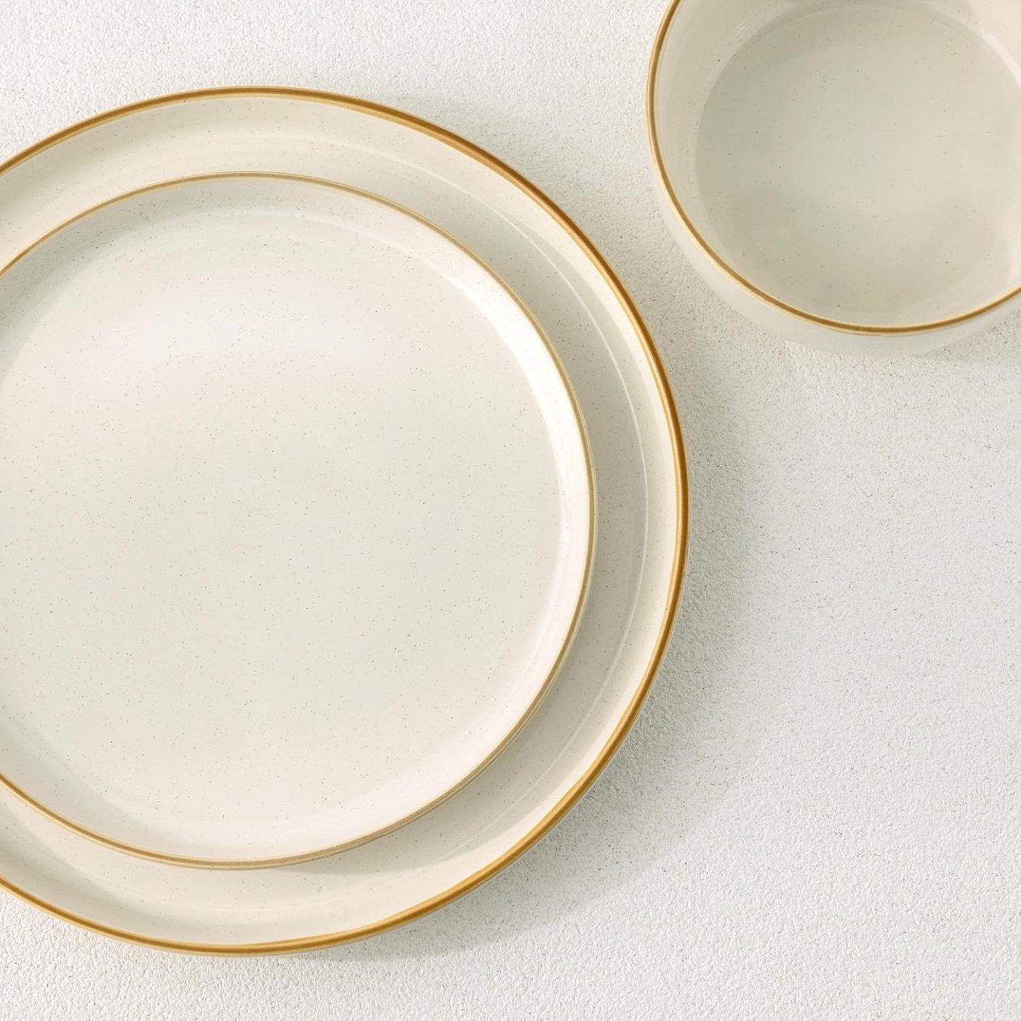 Dinnerware Set, 18 Pieces Ceramic Plates and Bowls Set, Stoneware Plates Set Handpainted, Dishwasher & Microwave Safe Dishes Set (Speckled Beige, Service for 6)