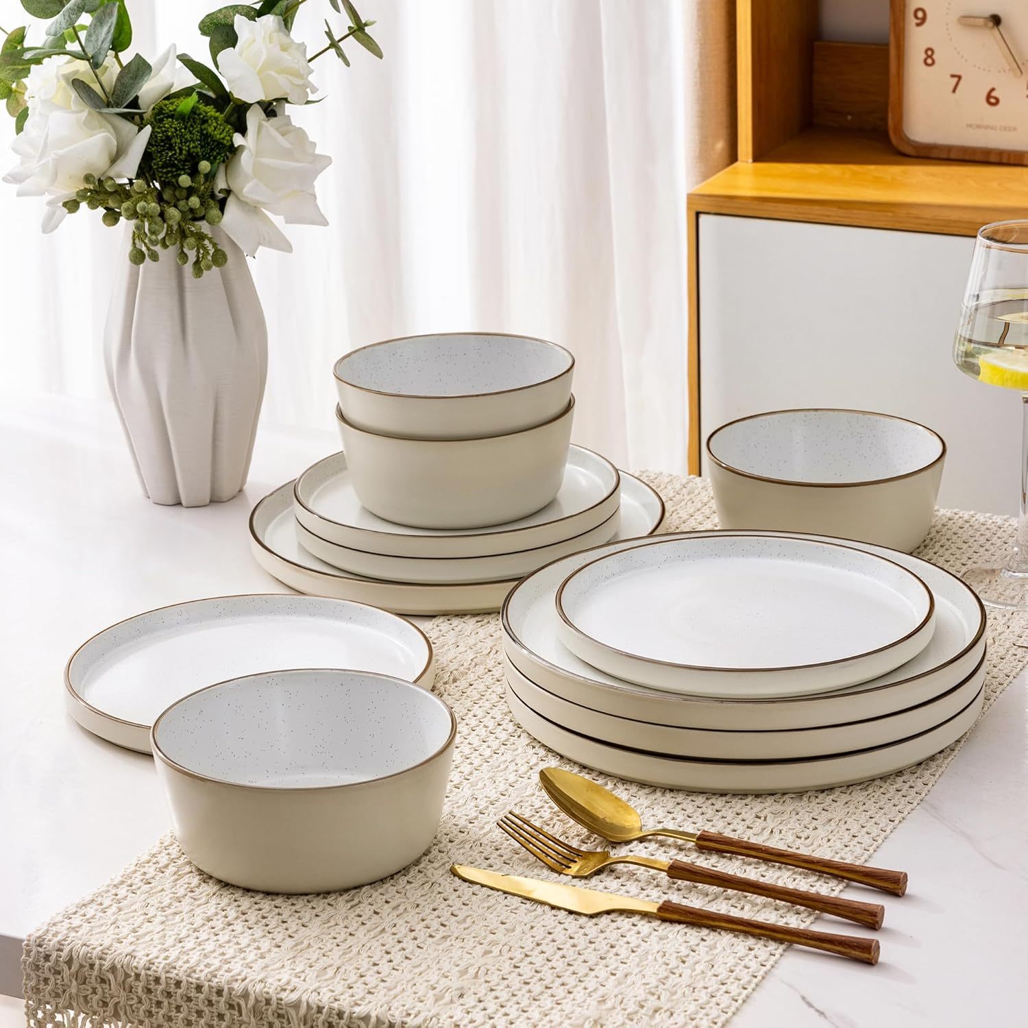 Dinnerware Set for 6, 18 Pieces Ceramic Plates and Bowls Set, Handcrafted Speckled Stoneware Plates Set, Dishwasher & Microwave Safe Dishes Set - (Cream, Service for 6)