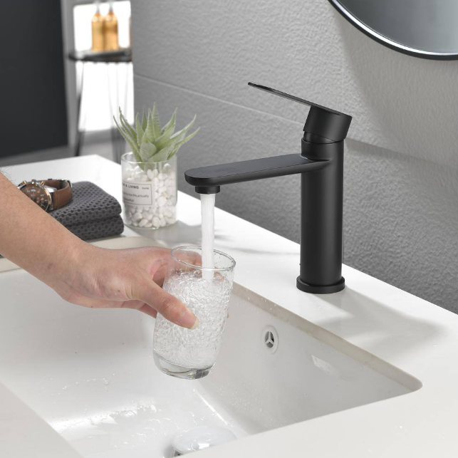 Single Handle Bathroom Vessel Sink Faucet