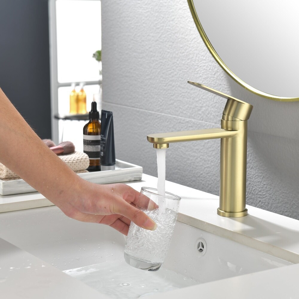 Single Handle Single Hole Bathroom Faucet