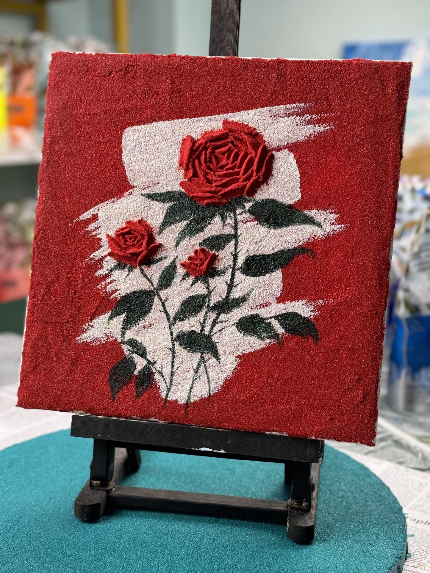 Textured Quartz Sand Painting – Red Roses on Bold Scarlet Background