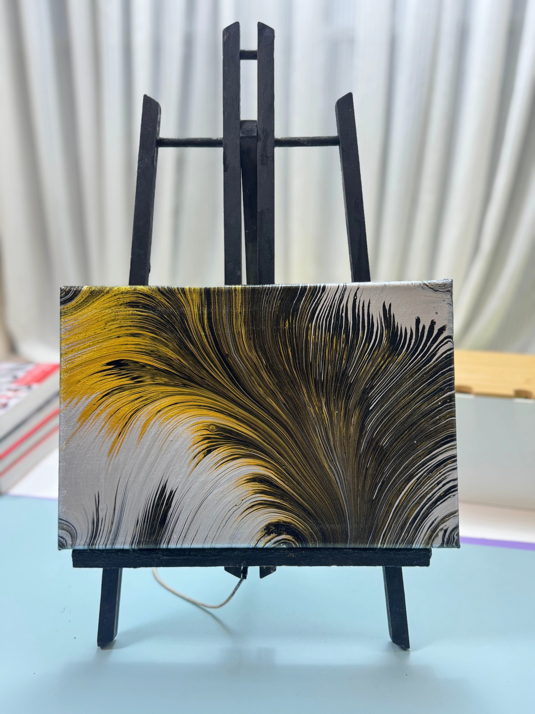 “Silver Gold Feather Fluid Art 20×30cm” | Handmade Elegance - Themed Fluid Painting