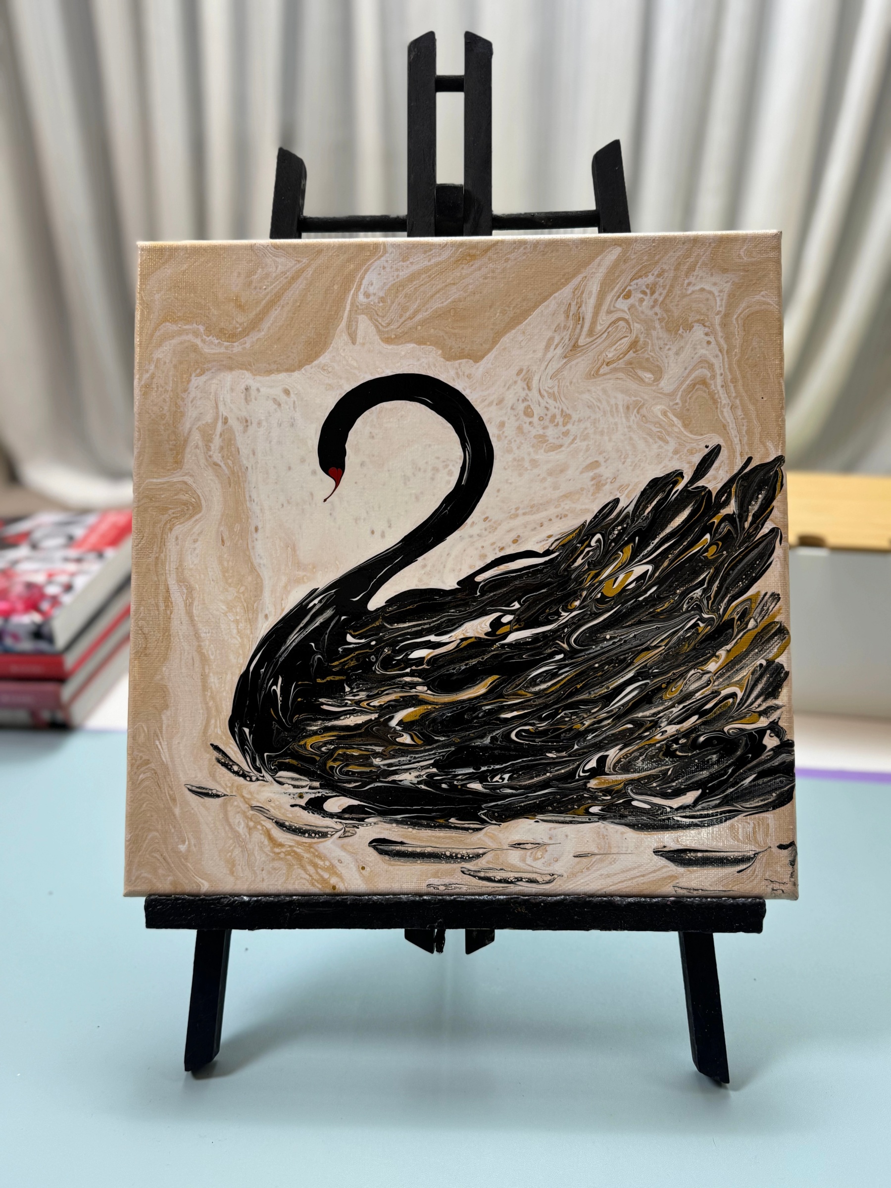 “Golden Black Swan Fluid Art 30×30cm” | Handmade Elegance - Themed Fluid Painting