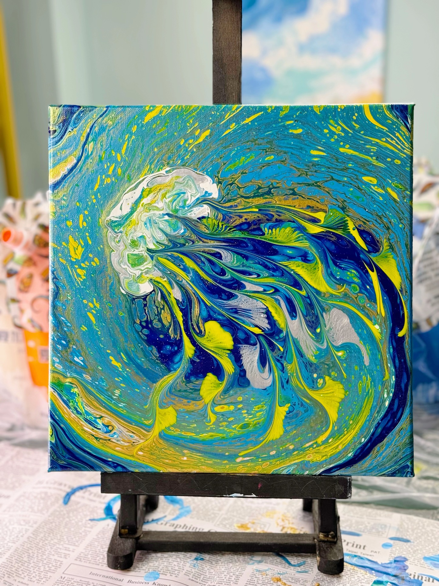 Ethereal Drift – Jellyfish Fluid Art – Acrylic Pour Painting (30cm x 30cm)