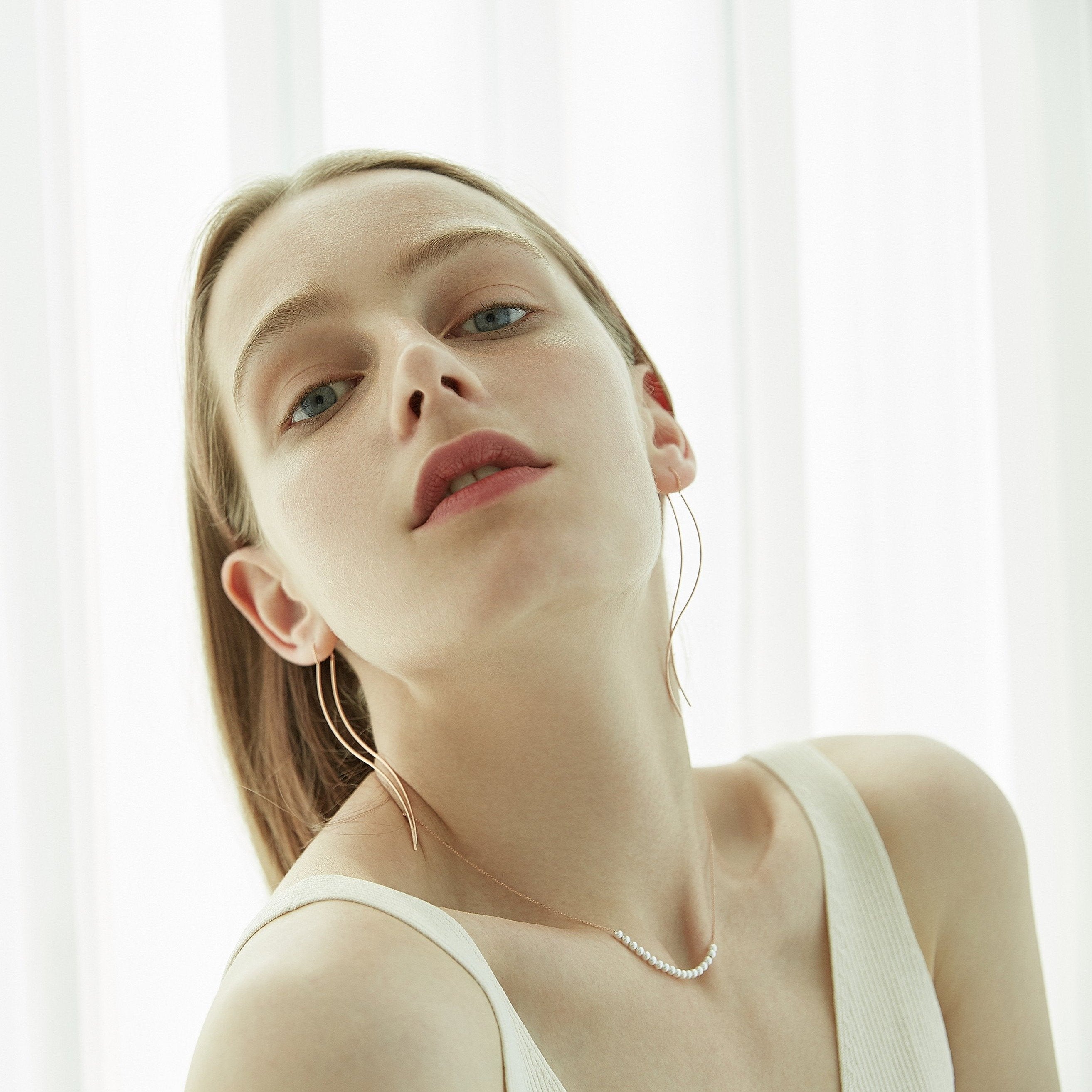 Relay pearls necklace