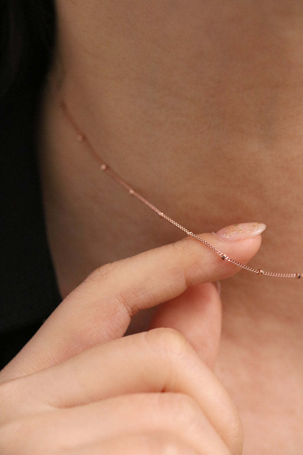 Relay bolts necklace