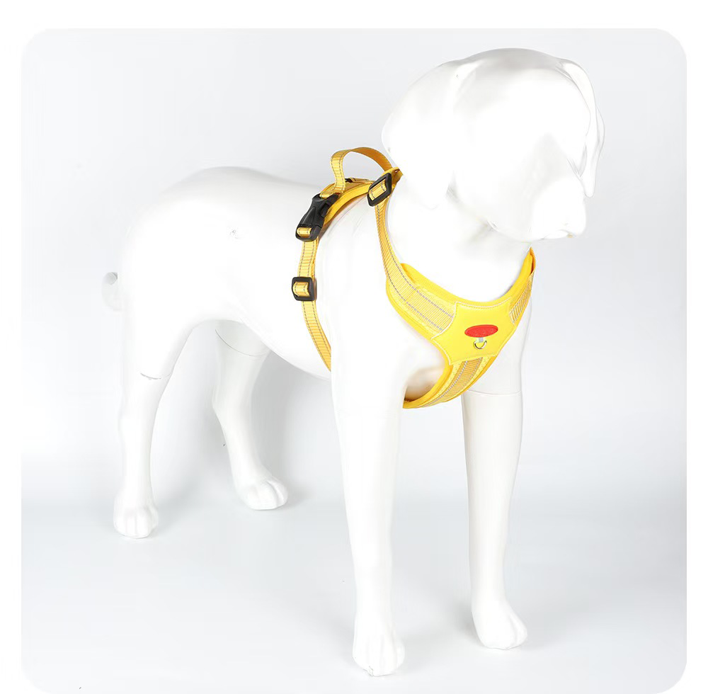 New dog leash explosion-proof punch reflective pet chest and back medium and large dogs