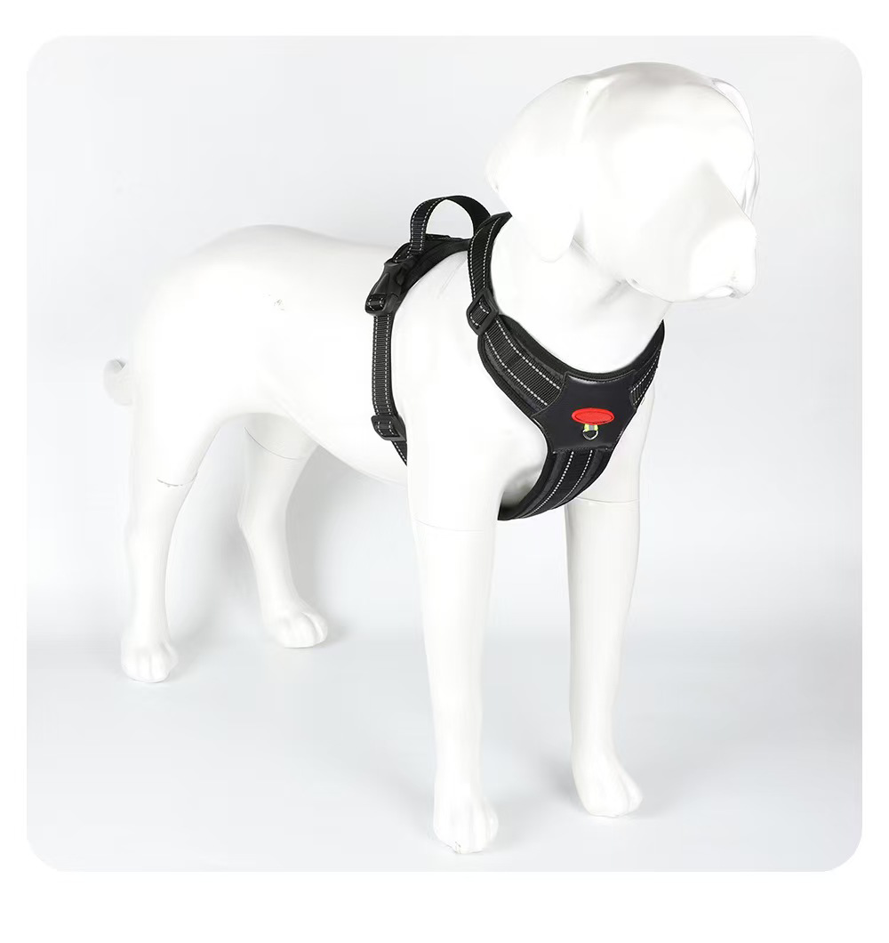 New dog leash explosion-proof punch reflective pet chest and back medium and large dogs