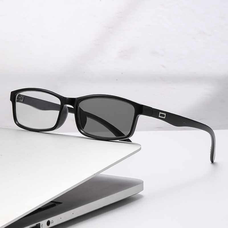 RETRO COMFORTABLE SMALL FRAME MULTI-FOCUS PHOTOCHROMIC READING GLASSES