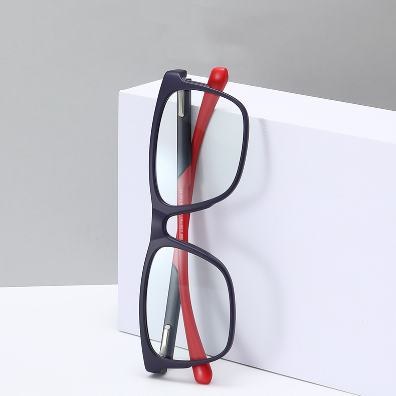 FASHIONABLE CLASSIC LARGE FRAME COLOR-CHANGING MULTI-FOCAL READING GLASSES