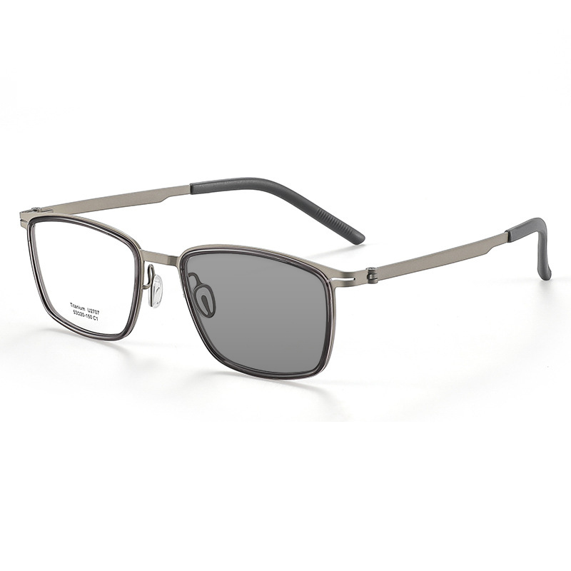 RETRO PURE TITANIUM PHOTOCHROMIC MULTIFOCAL READING GLASSES