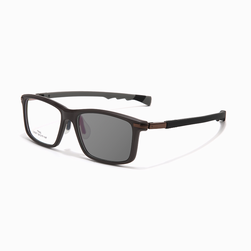 SPORTY AND STYLISH PHOTOCHROMIC MULTIFOCAL READING GLASSES