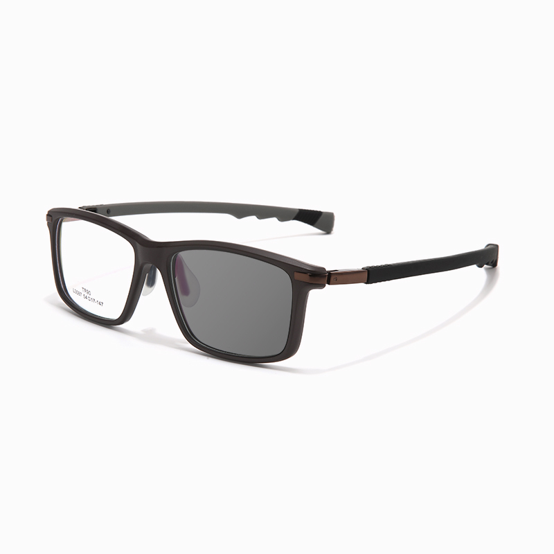 SPORTY AND STYLISH PHOTOCHROMIC MULTIFOCAL READING GLASSES