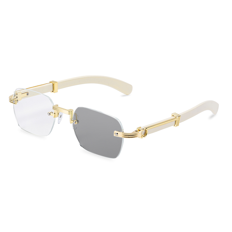 Caelis- White - Progressive Readers