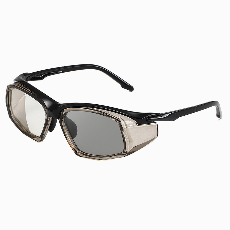  DUSTPROOF AND ANTI-FOG FULLY SEALED PROTECTIVE GOGGLES