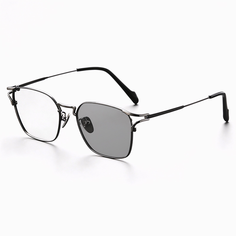 RETRO ULTRA-LIGHT TITANIUM PHOTOCHROMIC MULTIFOCAL GLASSES WITH BLUE LIGHT PROTECTION