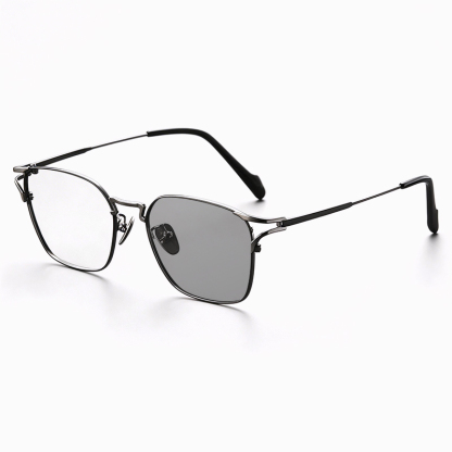 RETRO ULTRA-LIGHT TITANIUM PHOTOCHROMIC MULTIFOCAL GLASSES WITH BLUE LIGHT PROTECTION