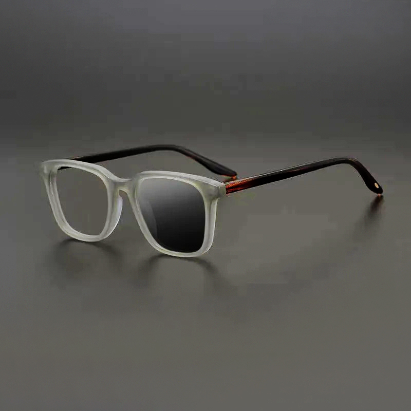 SIMPLE FROSTED SQUARE FRAME COLOR-CHANGING READING GLASSES