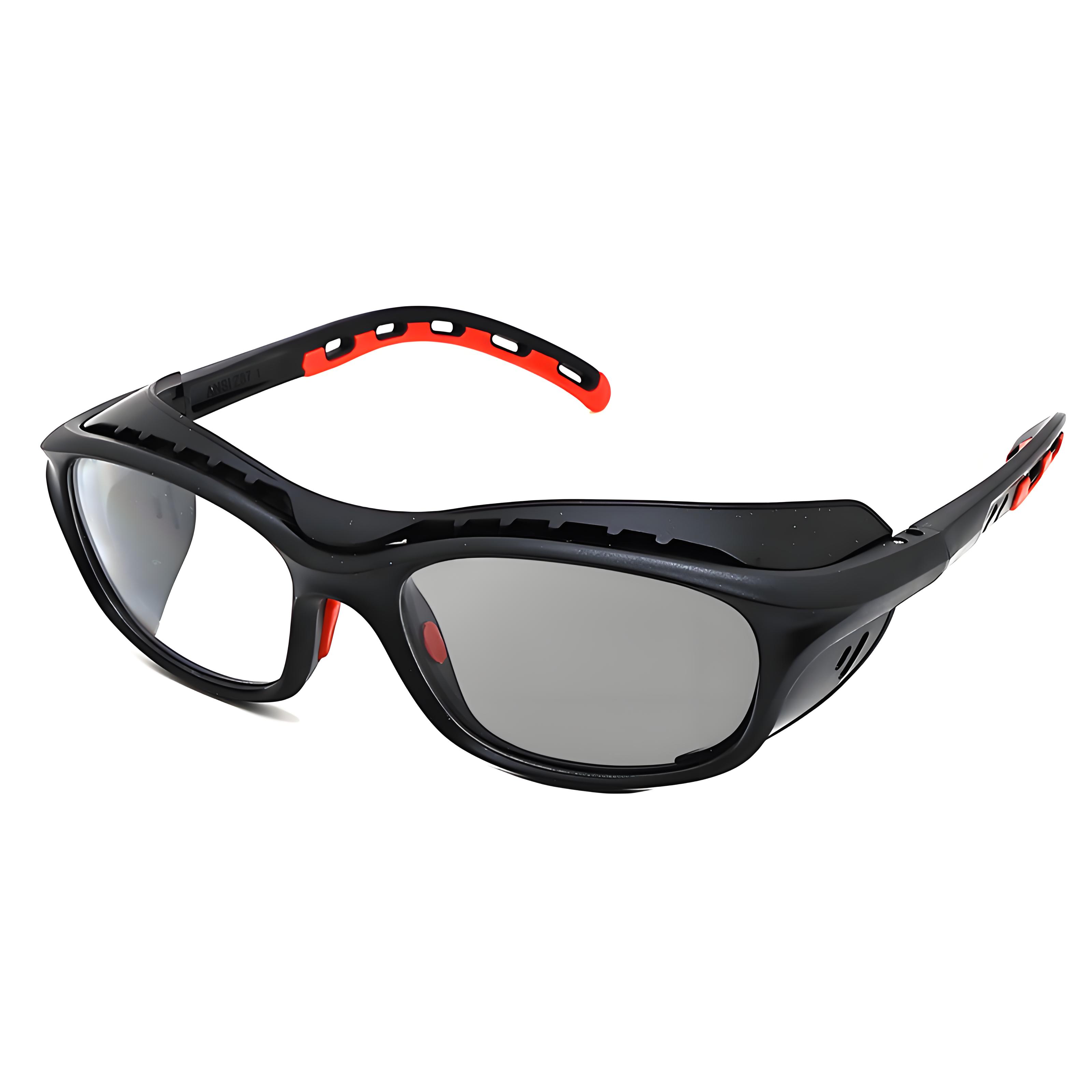 PROTECTIVE READING GLASSES WITH SIDE SHIELDS FOR DUST AND AIRBORNE PARTICLES