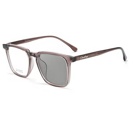 LIGHTWEIGHT SQUARE FULL-RIM PHOTOCHROMIC MULTIFOCAL GLASSES