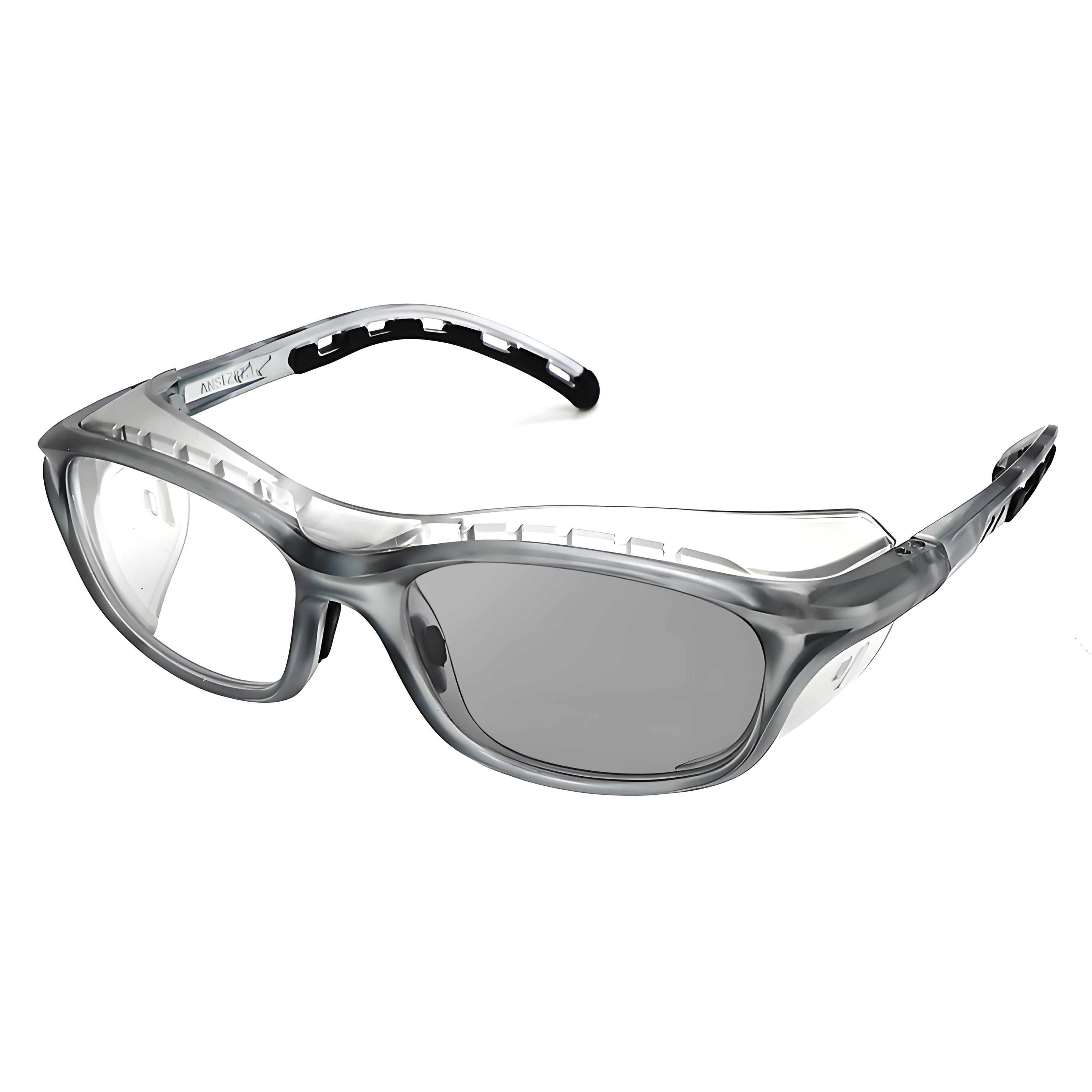 PROTECTIVE READING GLASSES WITH SIDE SHIELDS FOR DUST AND AIRBORNE PARTICLES