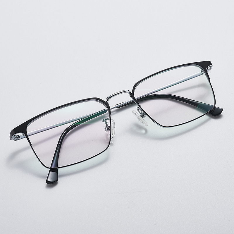 MEN'S HALF-FRAME PURE TITANIUM DEMAGNETIZING GLASSES