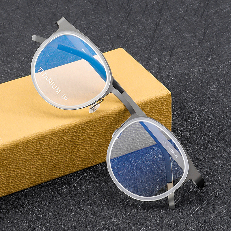 Prescription Glasses -Leon Retro Pure Titanium Round Glasses