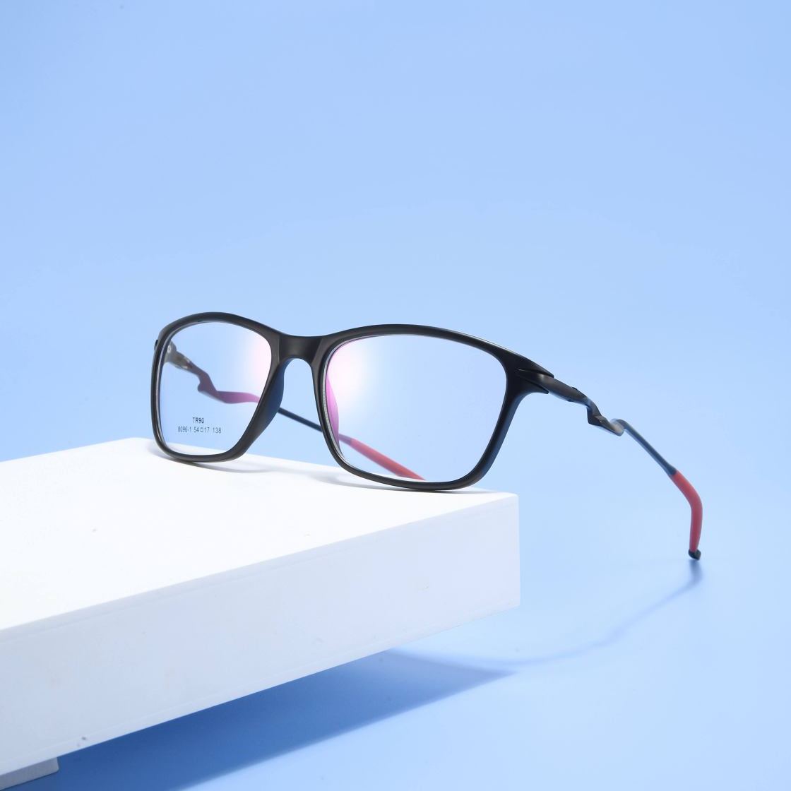 STYLISH SQUARE-FRAMED PHOTOCHROMIC MULTIFOCAL READING GLASSES