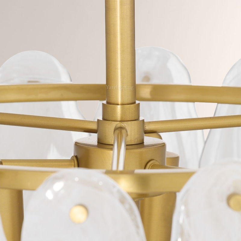 Leone Chandelier 25"