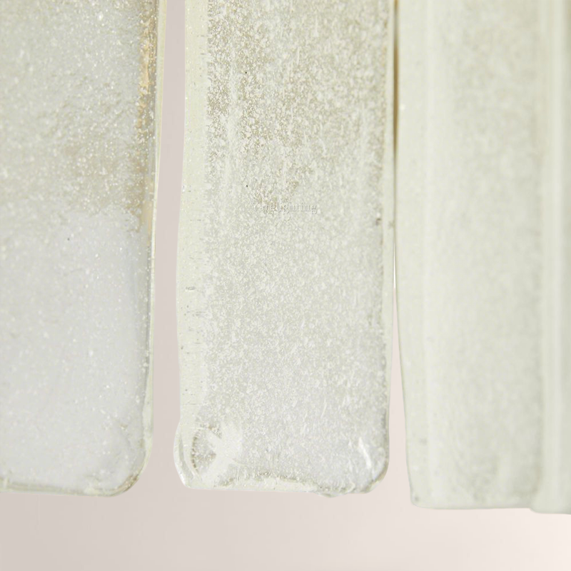 Sincllair Chandelier 28"