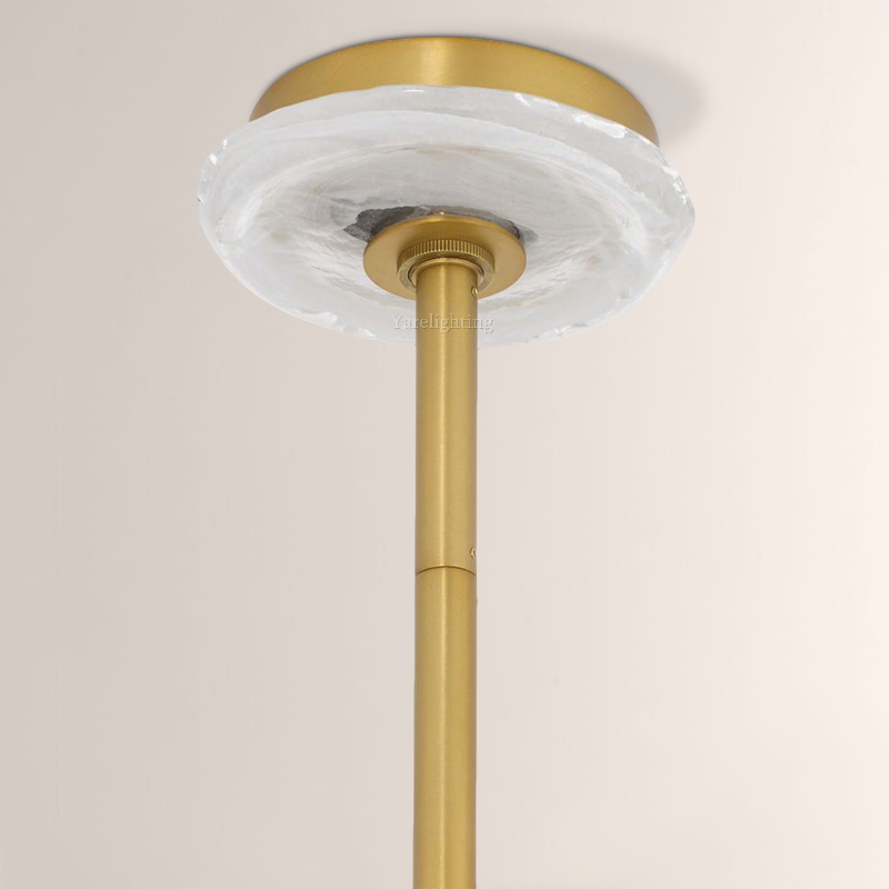 Leone Chandelier 25"