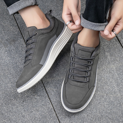 MEN'S LIGHTWEIGHT CANVAS SOFT-SOLED CASUAL SHOES