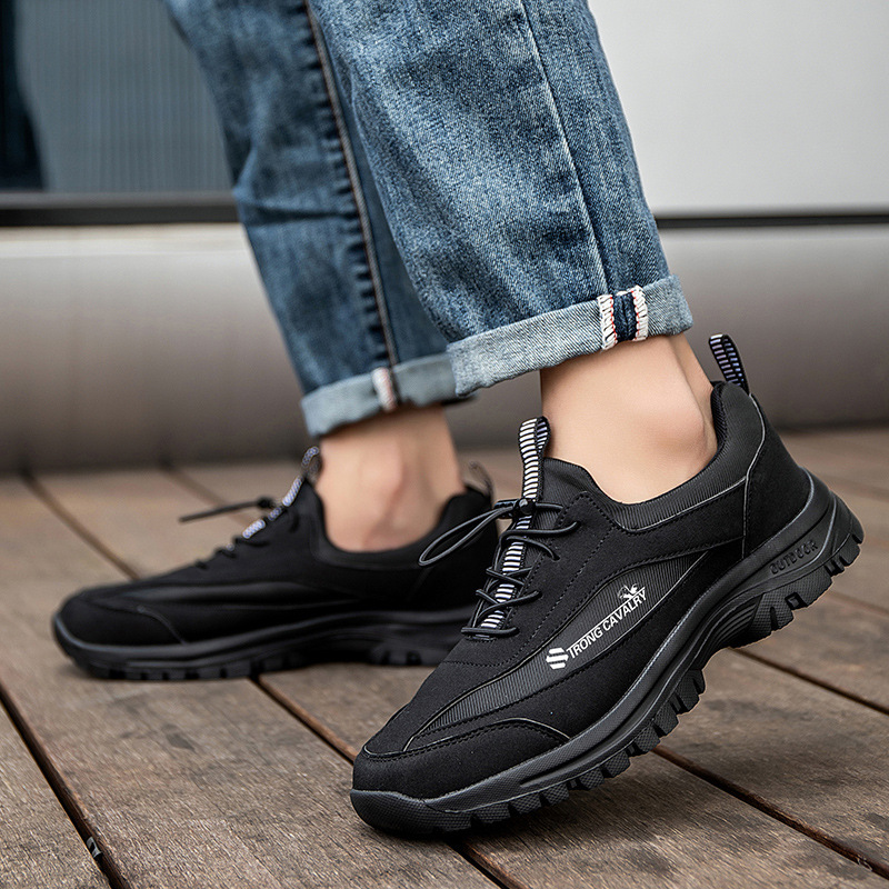 MEN'S LIGHTWEIGHT SOFT-SOLED CASUAL SPORTS SHOES