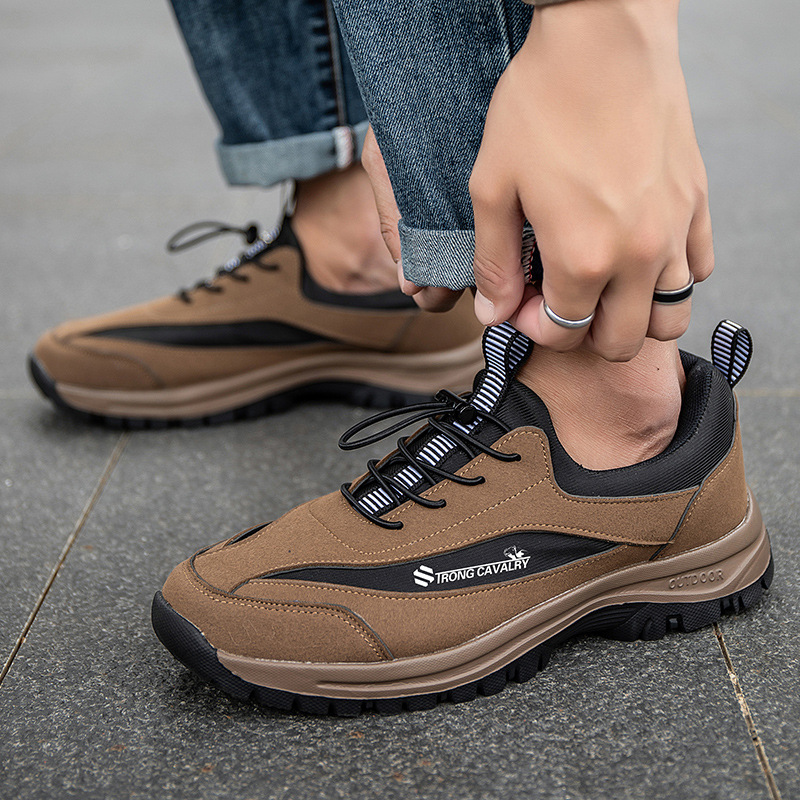 MEN'S LIGHTWEIGHT SOFT-SOLED CASUAL SPORTS SHOES