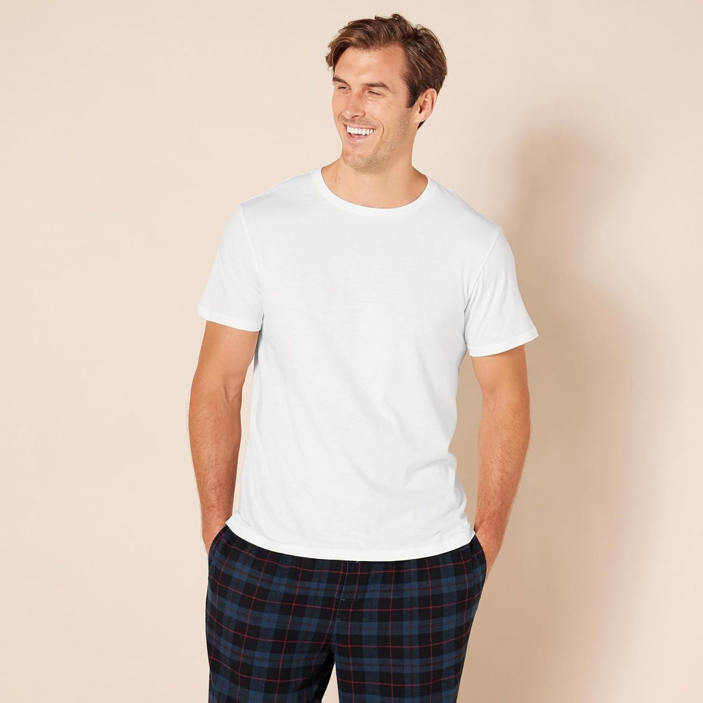 Men's Crew Neck T-Shirts. Pack of 6. Versatile Basics.