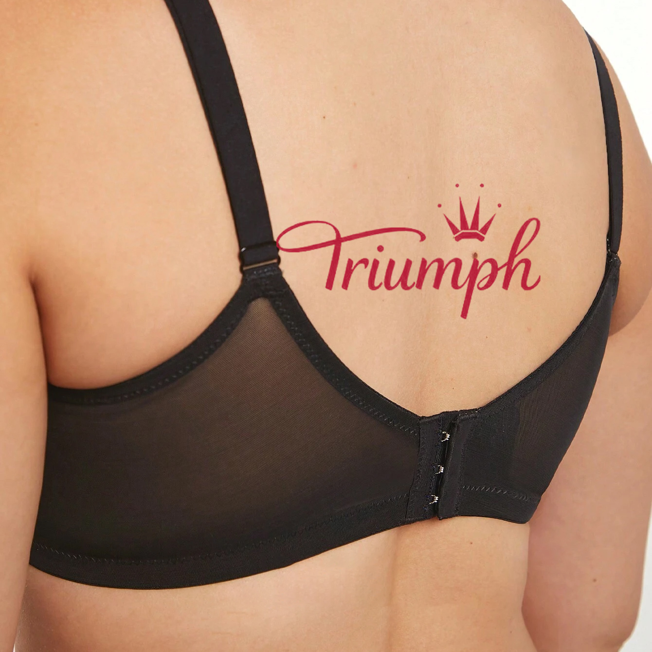 Triumph - Sutien din dantelă fără sârmă cu acoperire completă