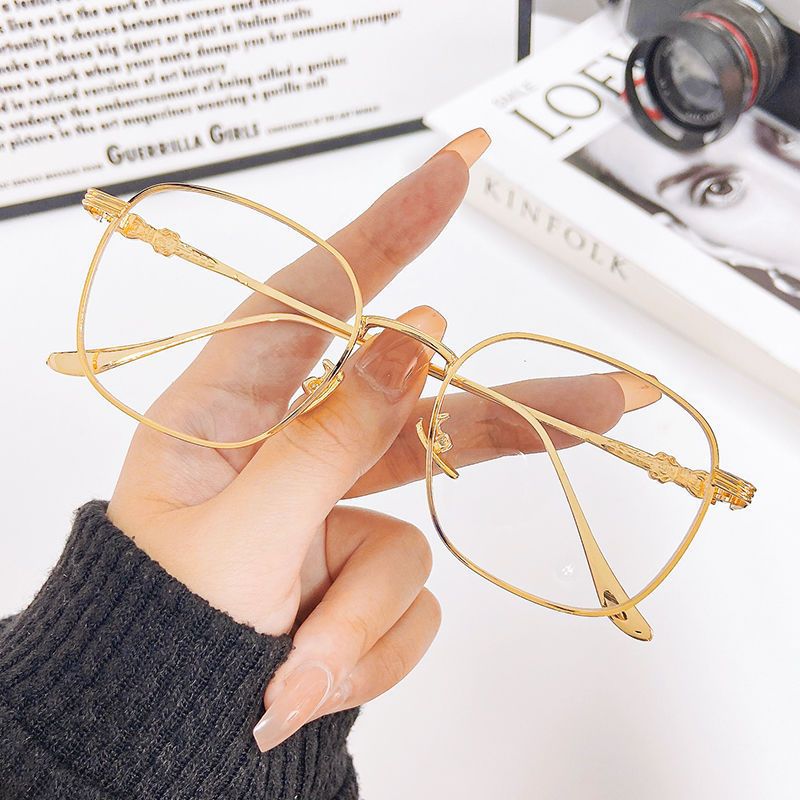 Stylish Large-Frame Metal Anti-Blue Light Color-Changing Glasses