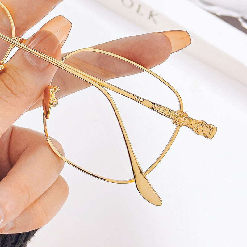 Stylish Large-Frame Metal Anti-Blue Light Color-Changing Glasses