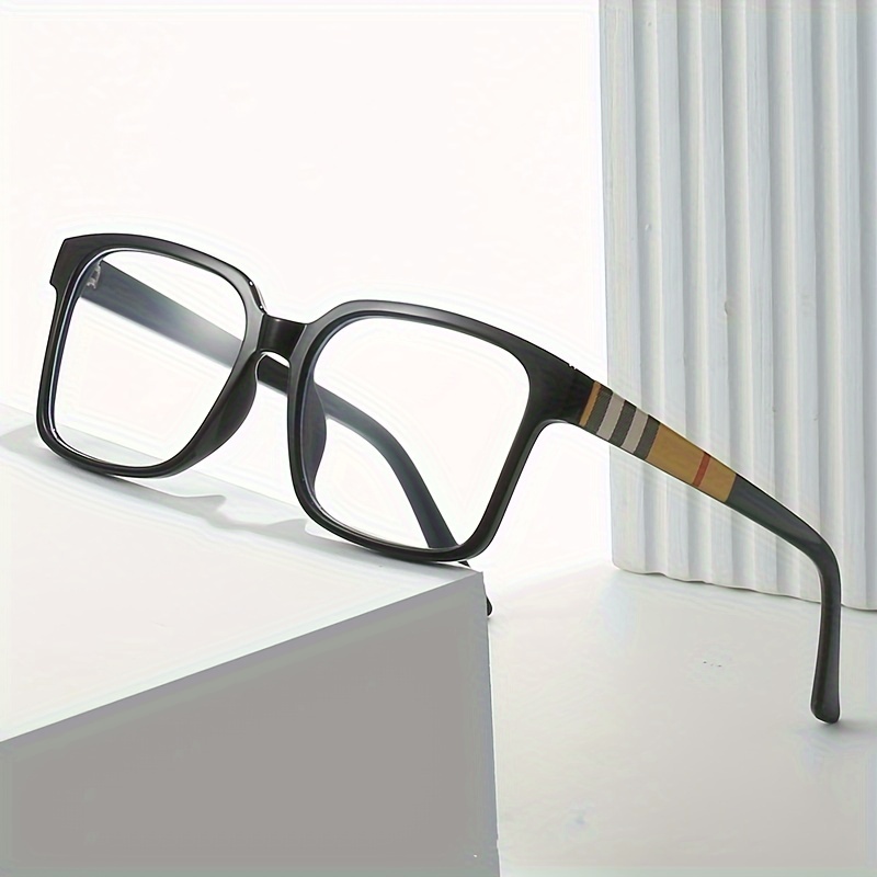 LARGE-FRAME TRENDY STRIPED READING GLASSES  