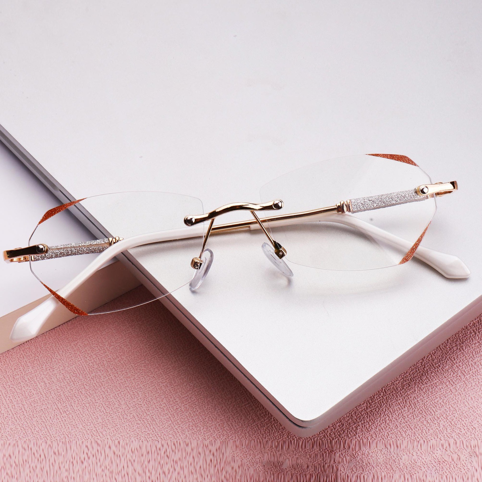 STARLIGHT GLITTER-TRIMMED READING GLASSES