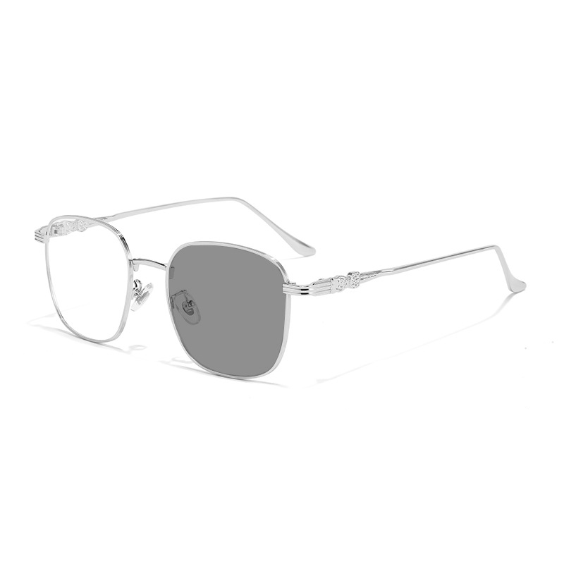 Stylish Large-Frame Metal Anti-Blue Light Color-Changing Glasses