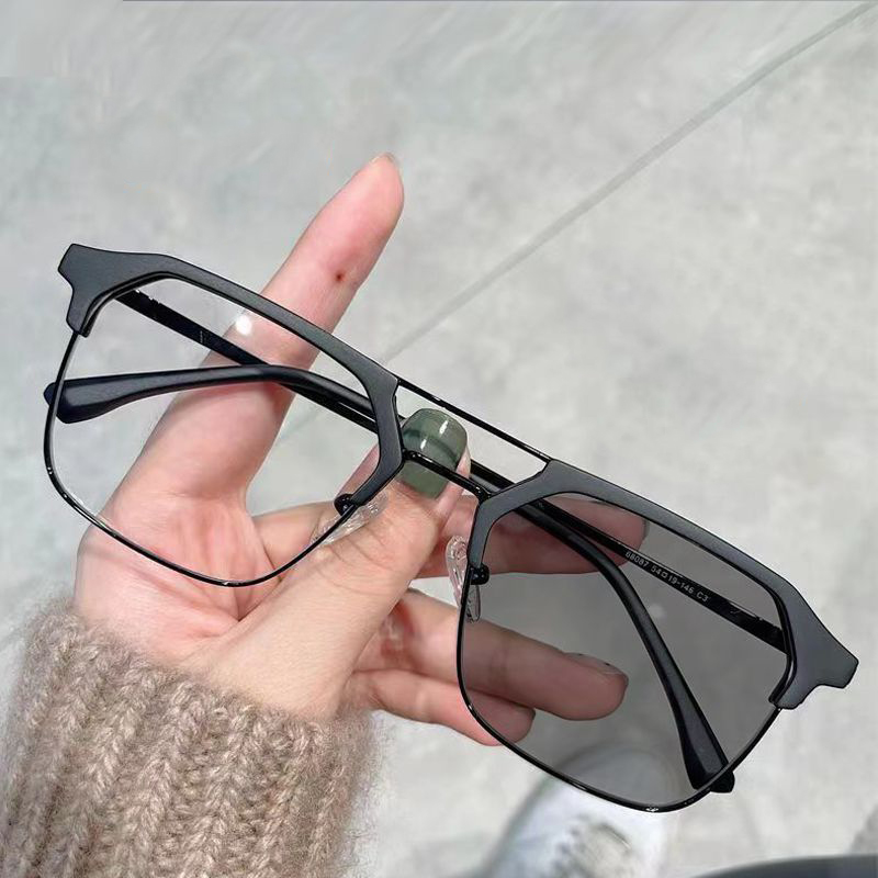 OPTIGEMS 2024 New fashionable retro half-rim color-changing glasses