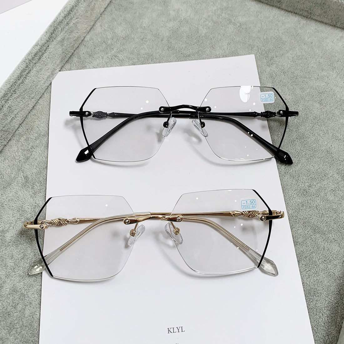 FASHIONABLE RIMLESS PHOTOCHROMIC GLASSES